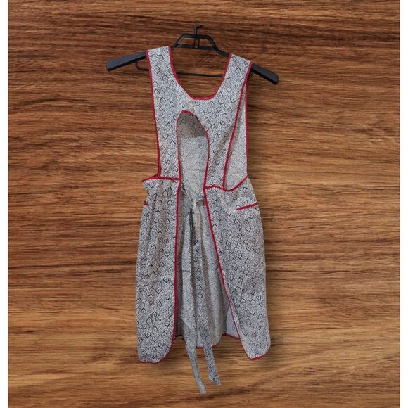 Heart Print Apron  With Red Trim Pocketed Vintage Style Cooking size S M - Picture 2 of 6